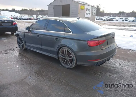 2015 Audi S3 2.0T Premium Plus z USA, uszkodzony, nr VIN WAUBFGFF2F1063693